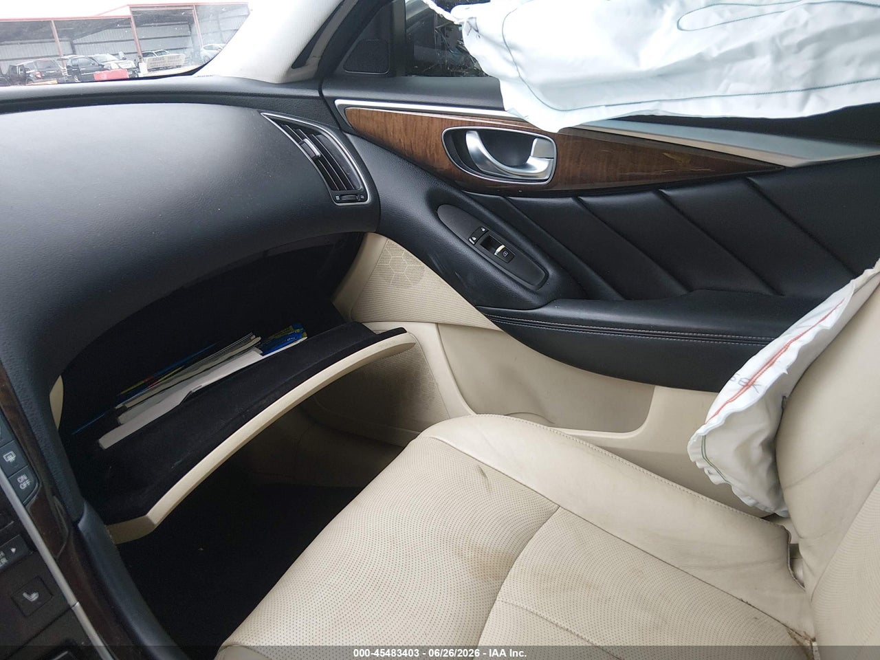 2014 INFINITI Q50 PREMIUM · 5/11