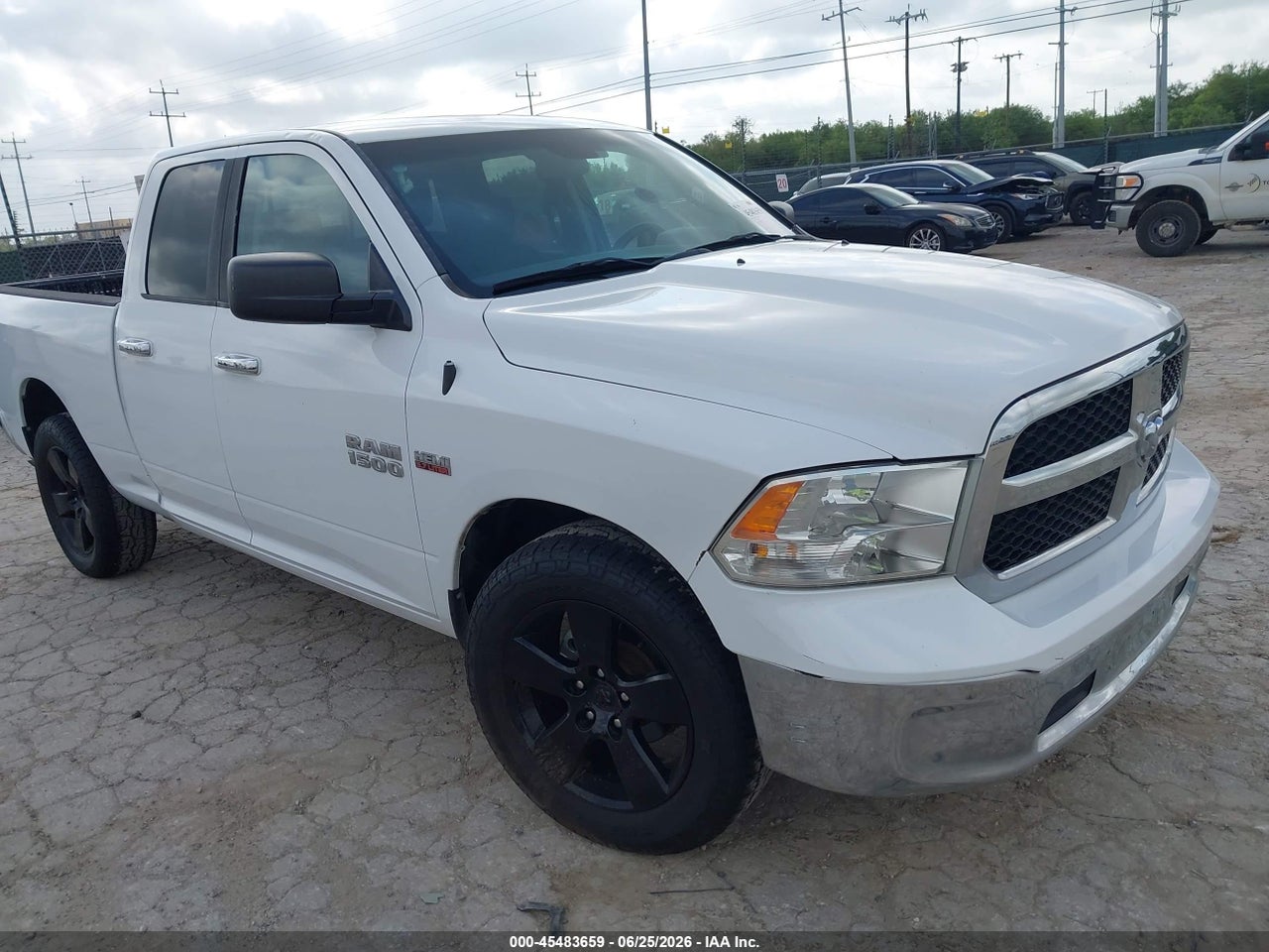 1C6RR6GT6HS****** · 2017 RAM 1500 SLT  4X2 6'4 BOX