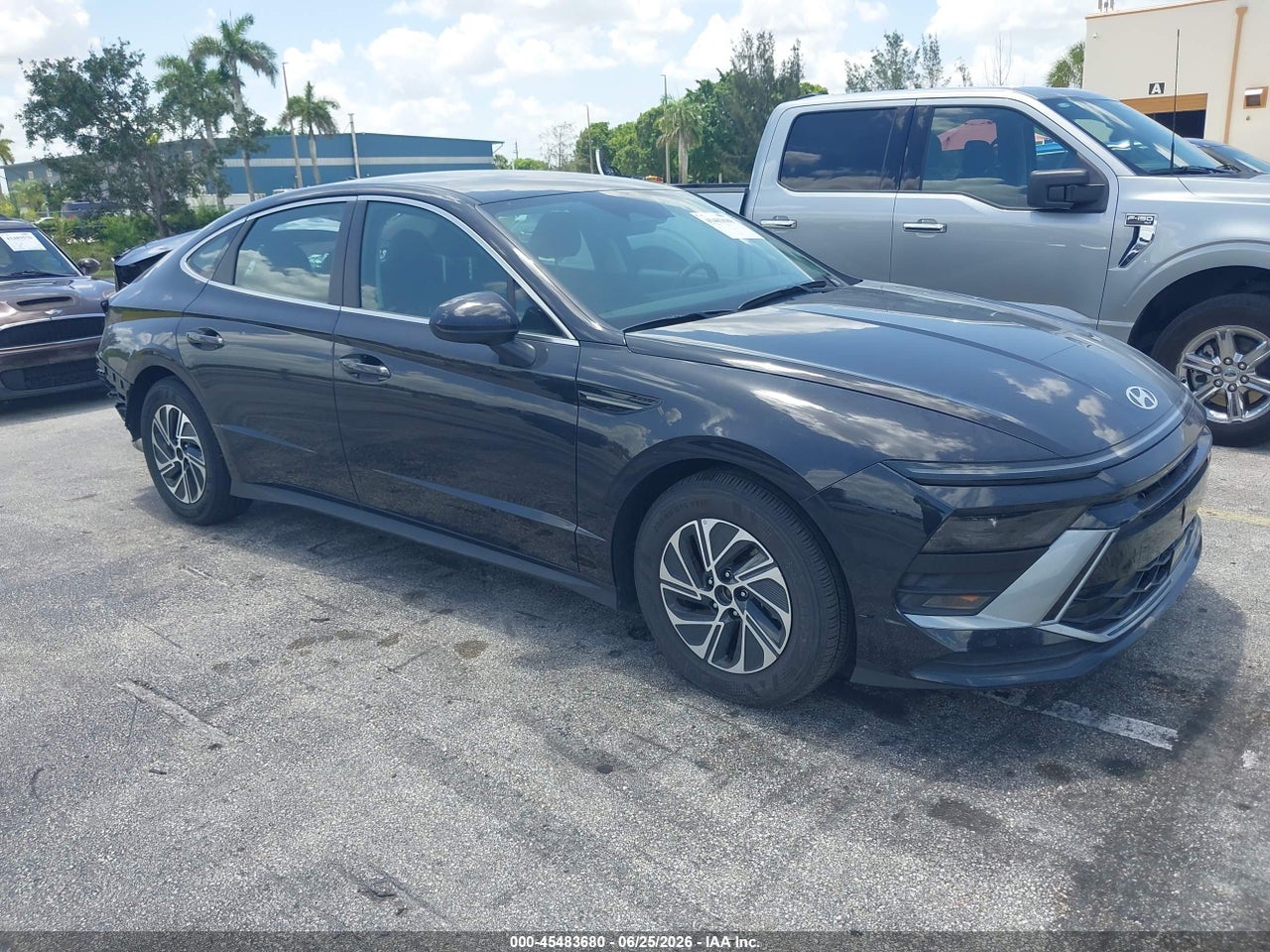 KMHL24JJXTA****** · 2026 HYUNDAI SONATA HYBRID BLUE