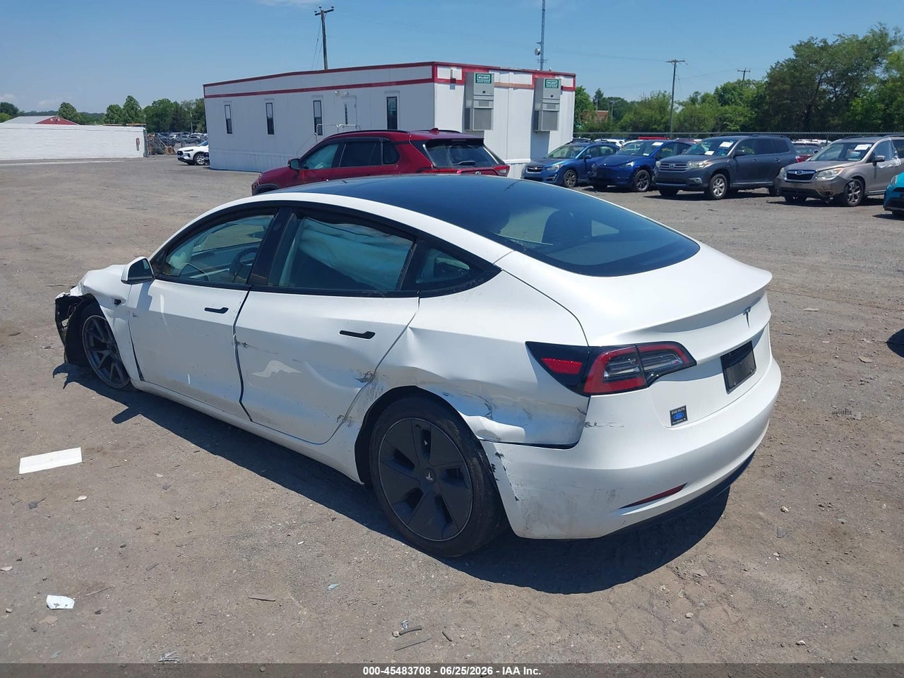 2023 TESLA MODEL 3 REAR-WHEEL DRIVE · 3/9