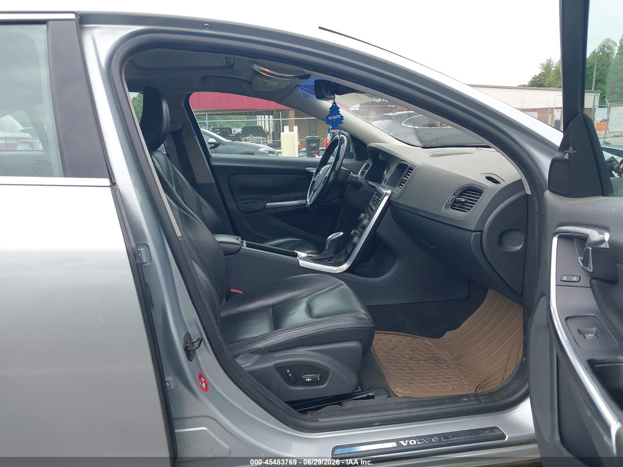 2013 VOLVO S60 T5/T5 PLATINUM/T5 PREMIER/T5 PREMIER PLUS · 5/11