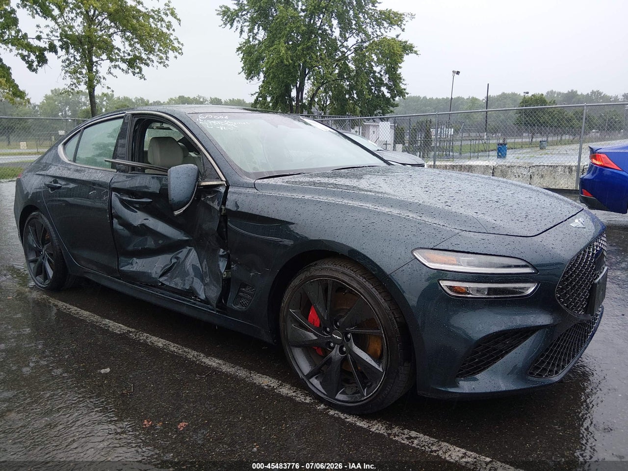 2023 GENESIS G70 3.3T AWD · 6/11