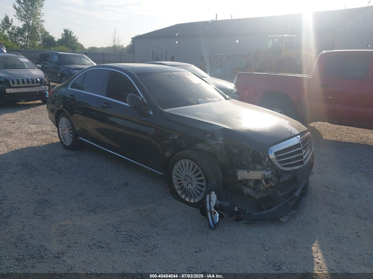 55SWF4KBXHU****** · 2017 MERCEDES-BENZ C 300 LUXURY 4MATIC