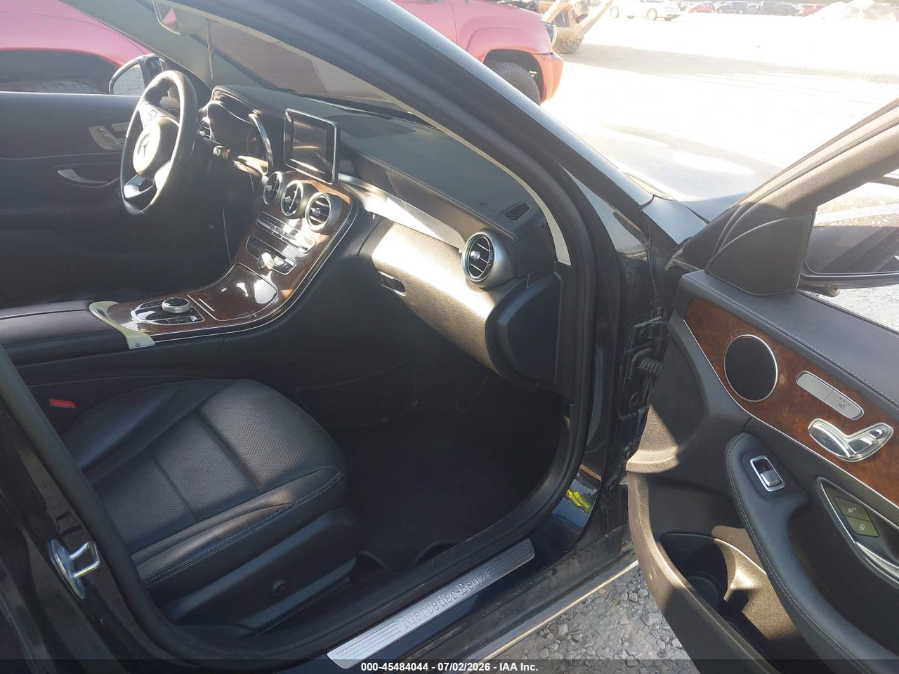 2017 MERCEDES-BENZ C 300 LUXURY 4MATIC · 5/11