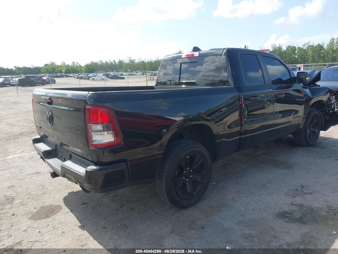 2021 RAM 1500 BIG HORN  4X2 6'4 BOX · 4/11