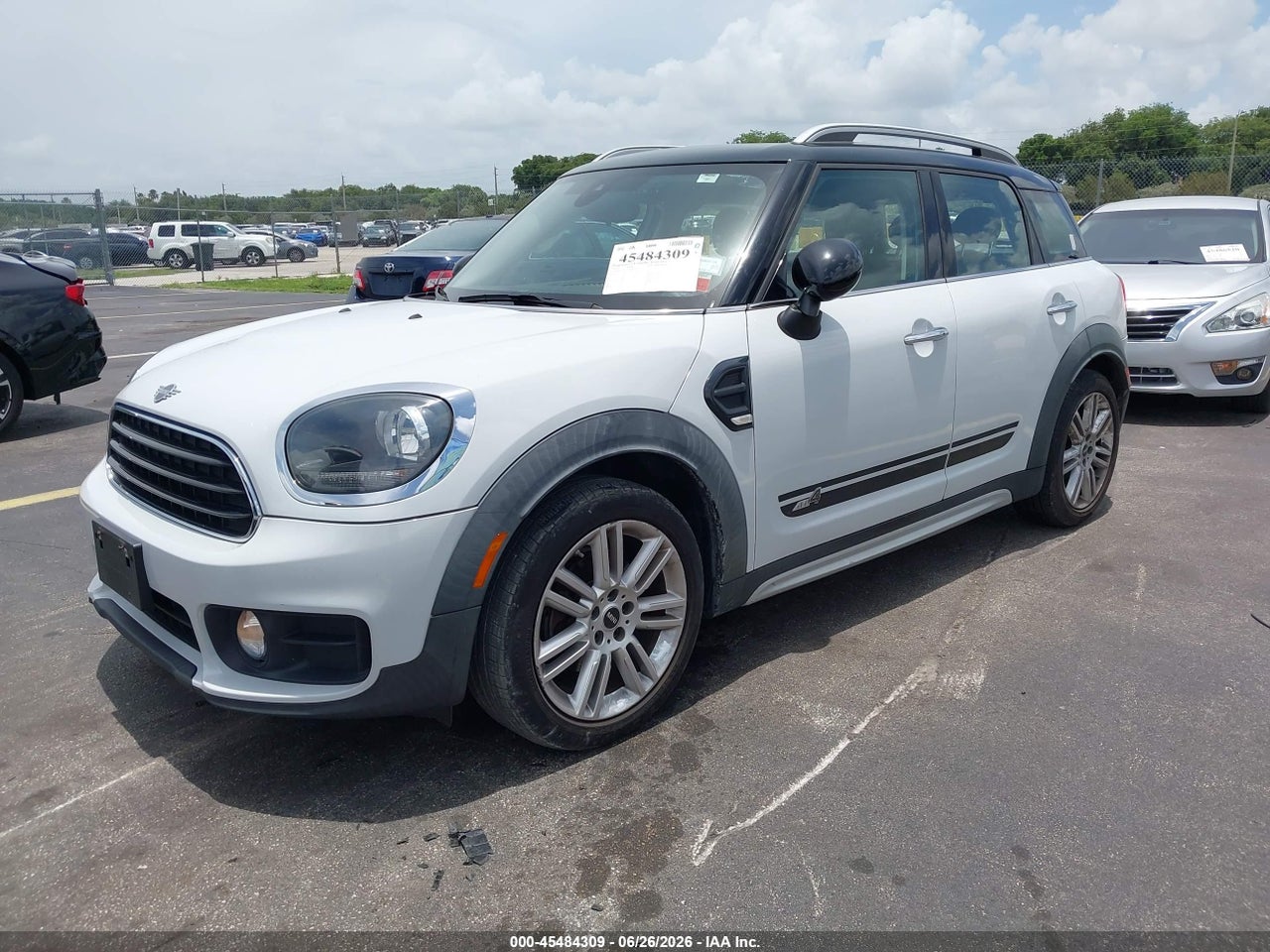2019 MINI COUNTRYMAN COOPER · 2/11