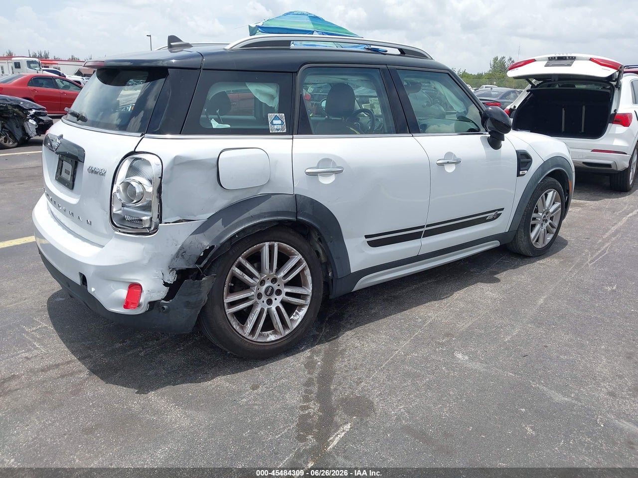 2019 MINI COUNTRYMAN COOPER · 4/11