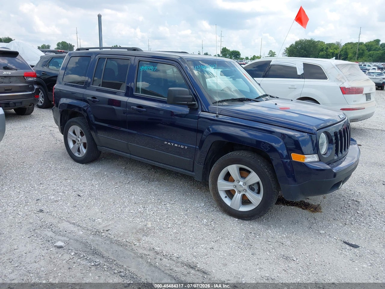1C4NJPFA0GD****** · 2016 JEEP PATRIOT LATITUDE