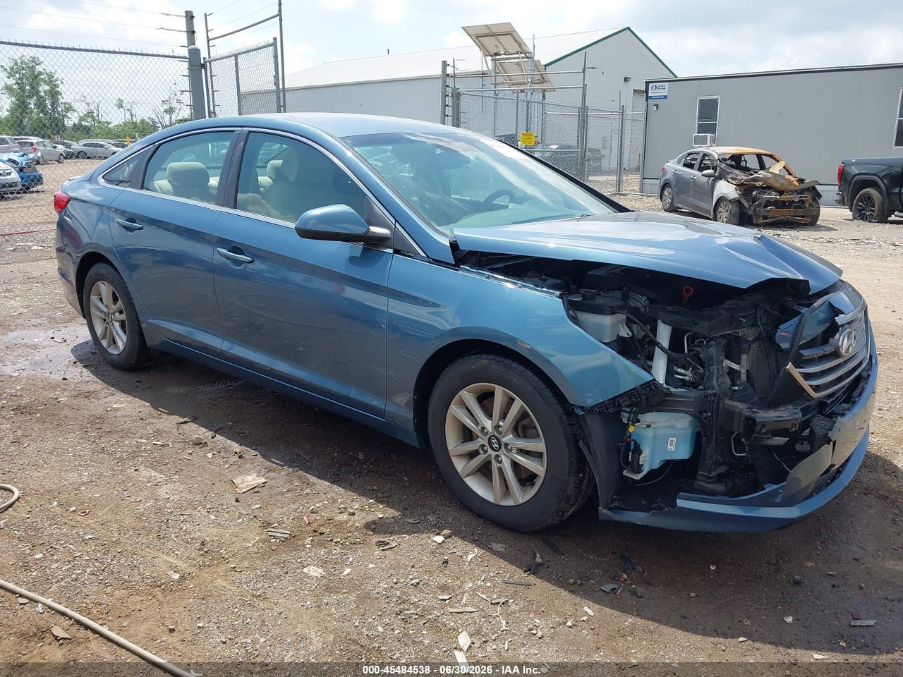 5NPE24AFXGH****** · 2016 HYUNDAI SONATA SE