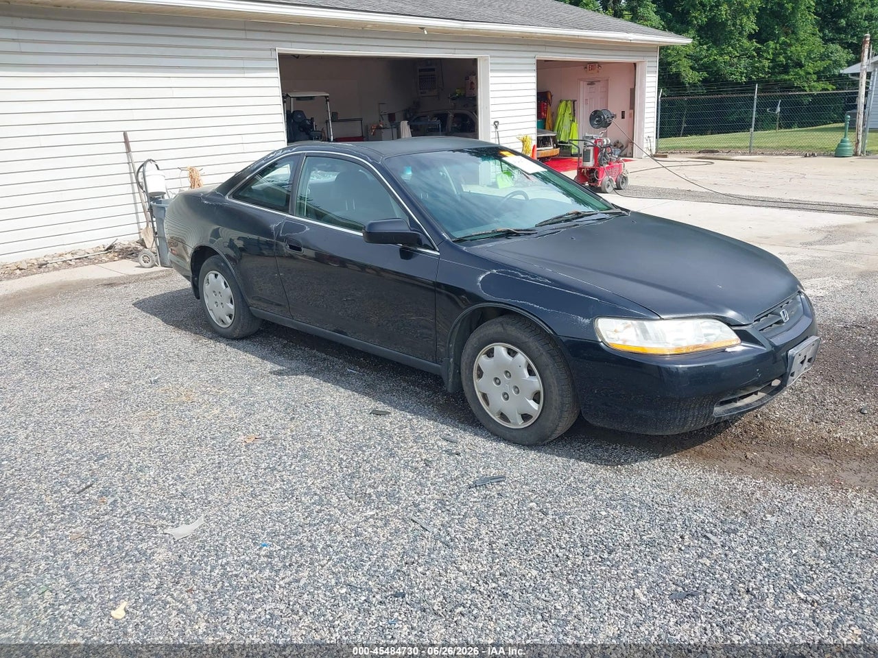1HGCG3247WA****** · 1998 HONDA ACCORD LX