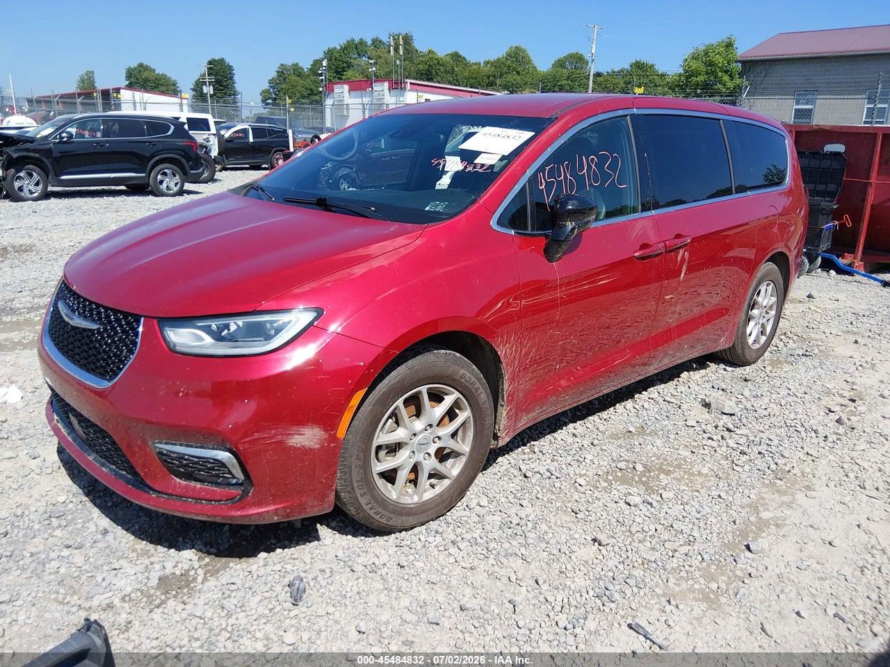 2025 CHRYSLER PACIFICA SELECT · 2/11