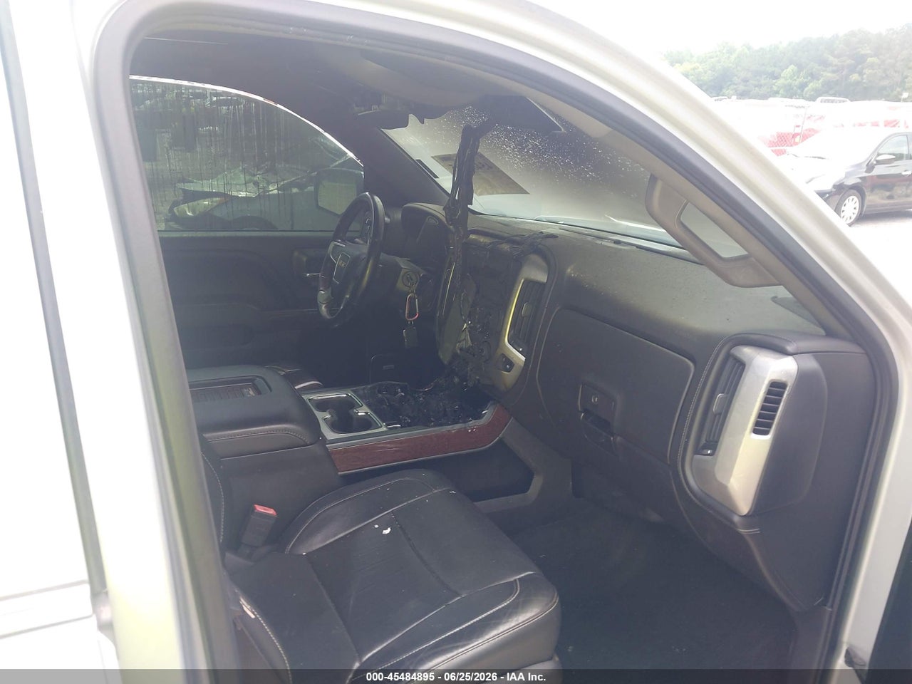 3GTU2NEC0HG****** · 2017 GMC SIERRA 1500 SLT · 5/11