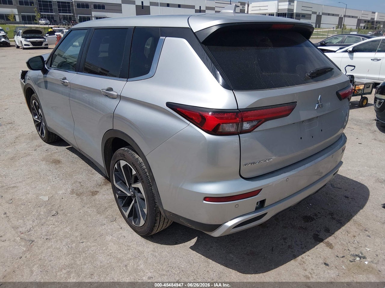 2024 MITSUBISHI OUTLANDER SE 2.5 2WD/SE BLACK EDITION S-AWC/SE BLACK EDITION W/PANO ROOF S-AWC · 3/8
