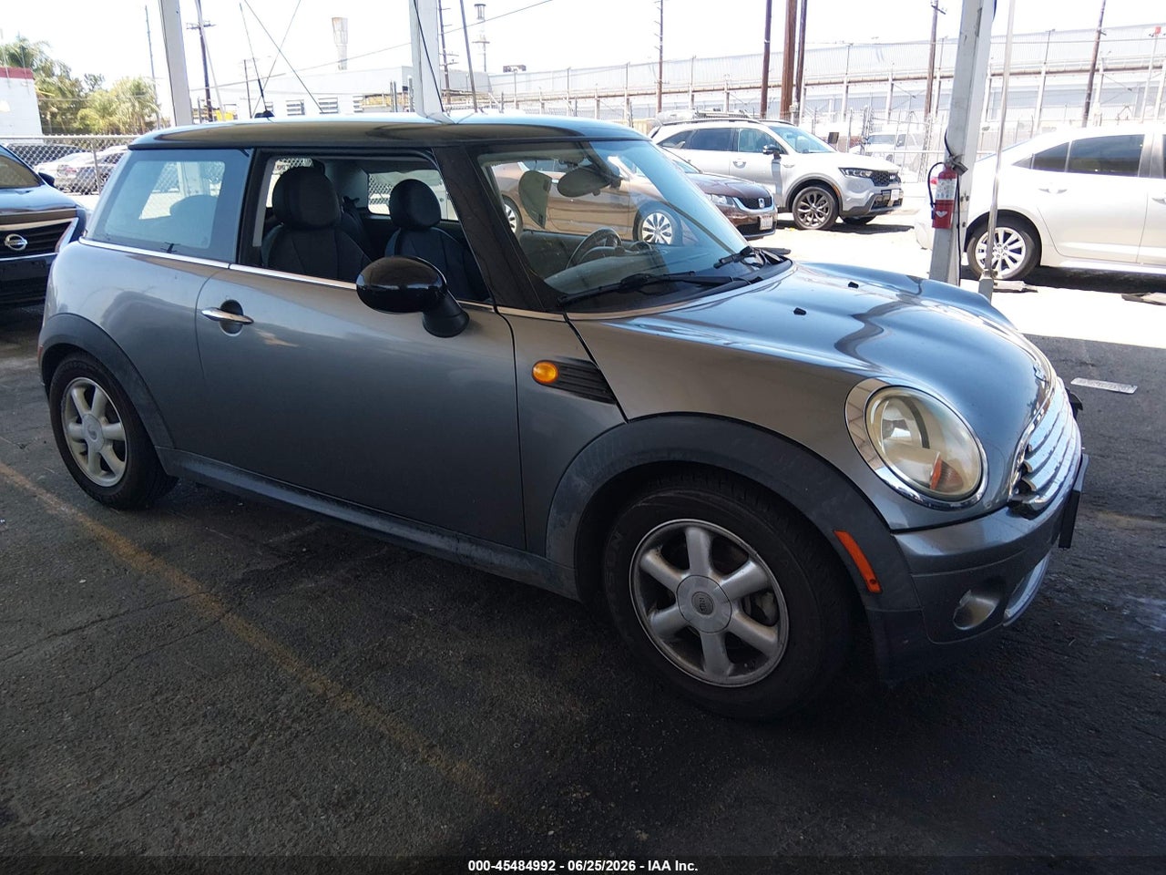 WMWMF3C5XAT****** · 2010 MINI COOPER
