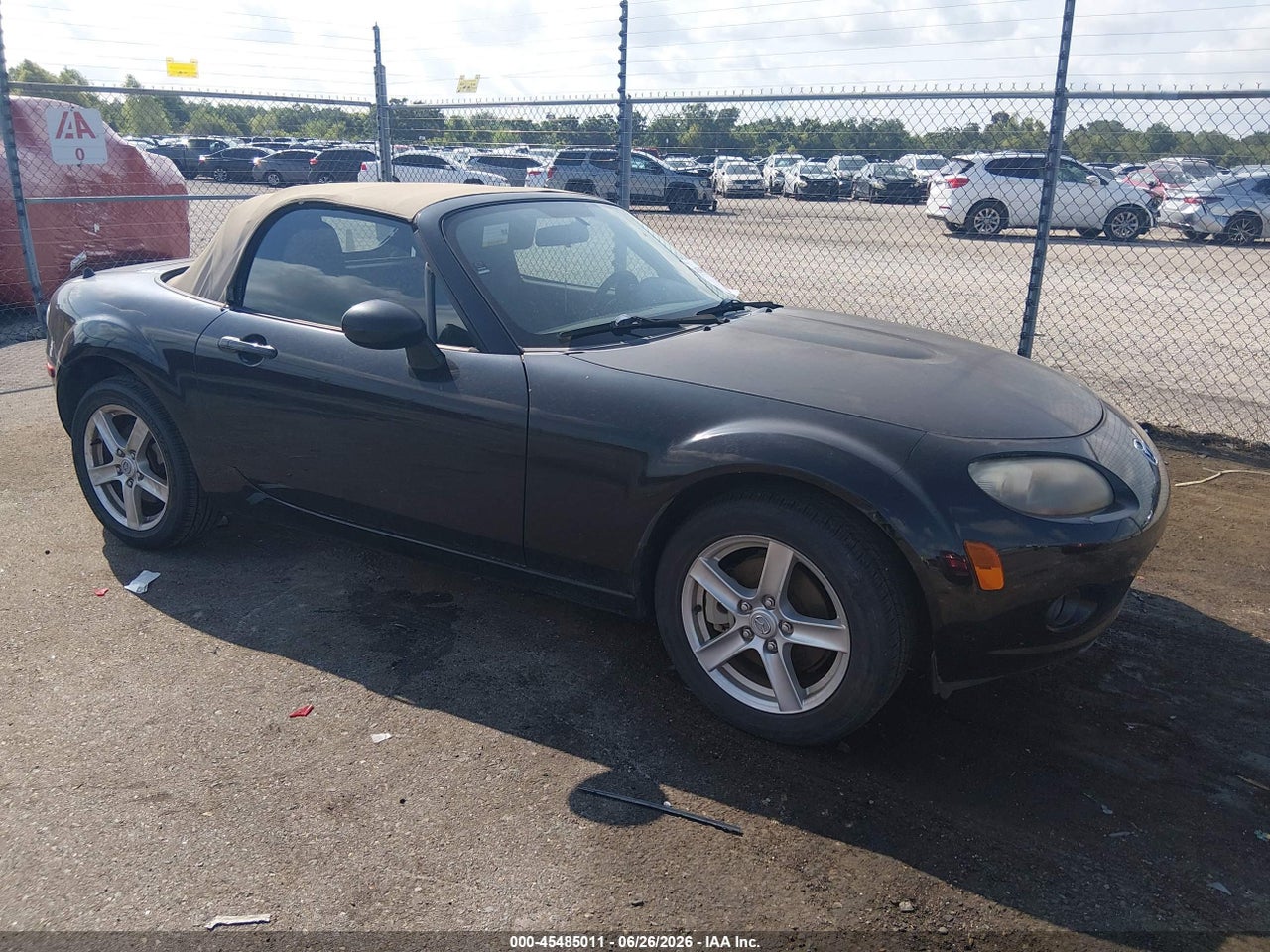 JM1NC25F670****** · 2007 MAZDA MX-5 SPORT