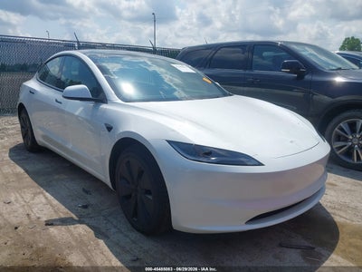 5YJ3E1EA3SF****** · 2025 TESLA MODEL 3 LONG RANGE REAR-WHEEL DRIVE/STANDARD REAR-WHEEL DRIVE