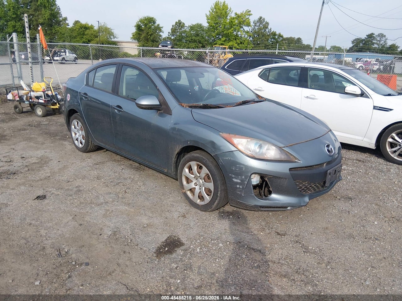 JM1BL1UP9D1****** · 2013 MAZDA MAZDA3 I SPORT