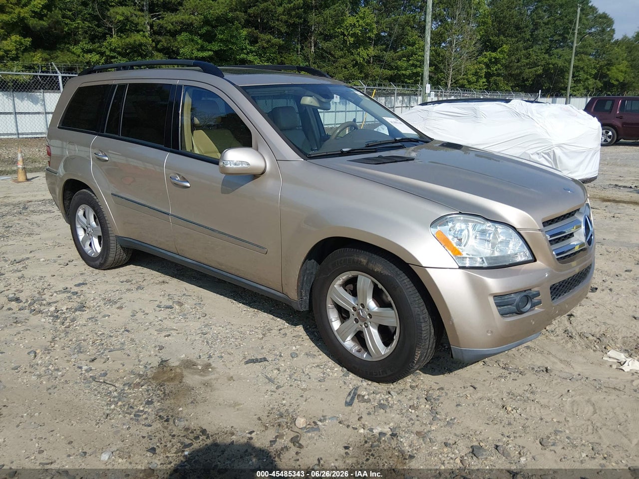 4JGBF71E57A****** · 2007 MERCEDES-BENZ GL 450 4MATIC