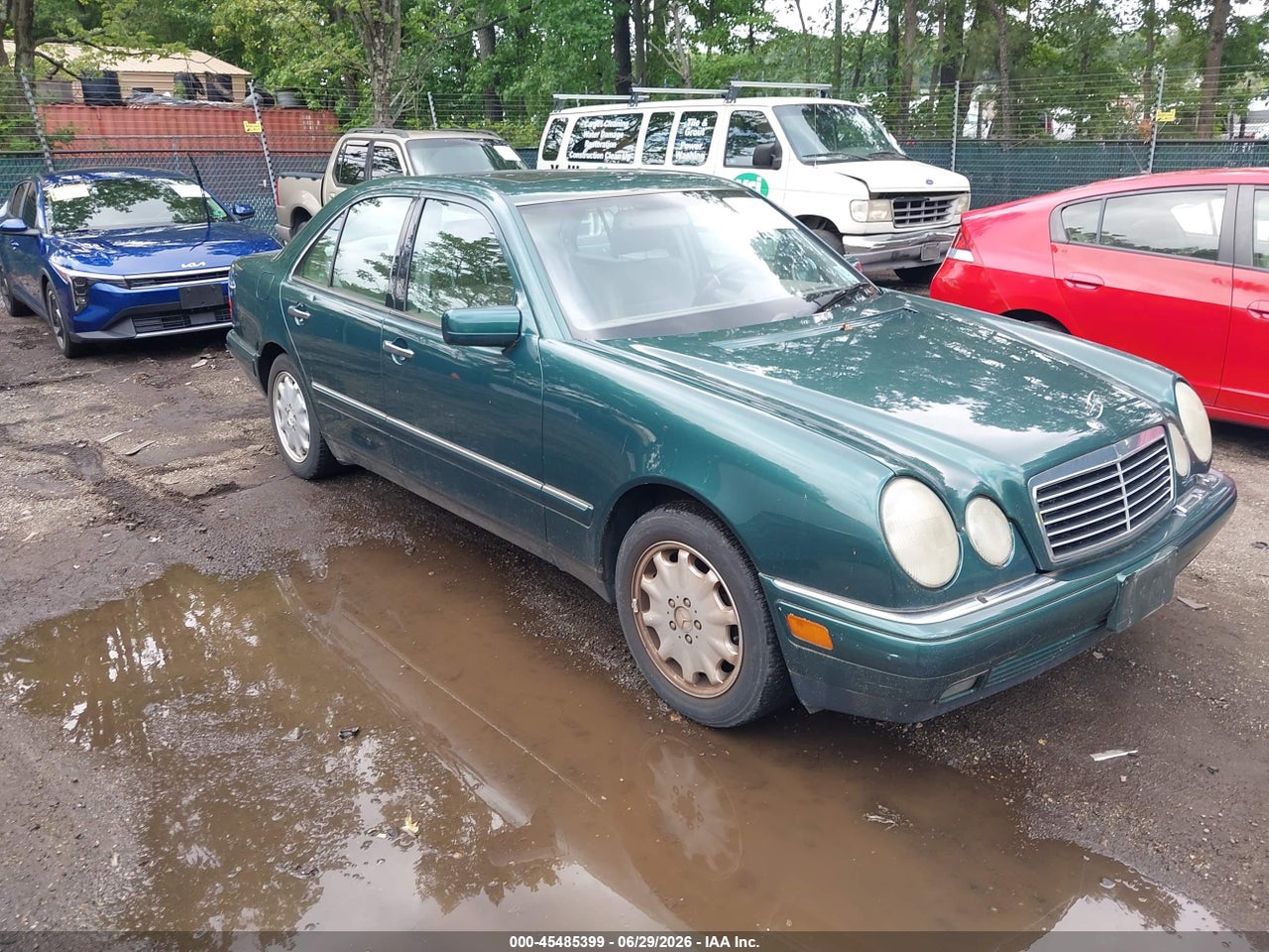 WDBJF65H4XA****** · 1999 MERCEDES-BENZ E 320