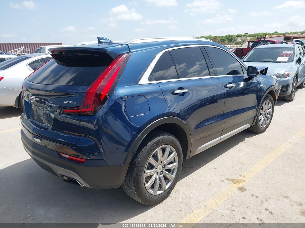 2020 CADILLAC XT4 FWD PREMIUM LUXURY · 4/11