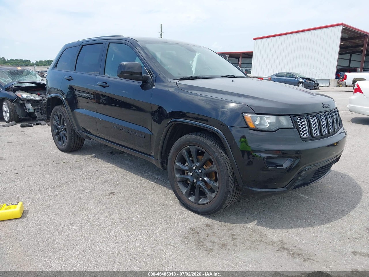 1C4RJFAG8HC****** · 2017 JEEP GRAND CHEROKEE ALTITUDE 4X4
