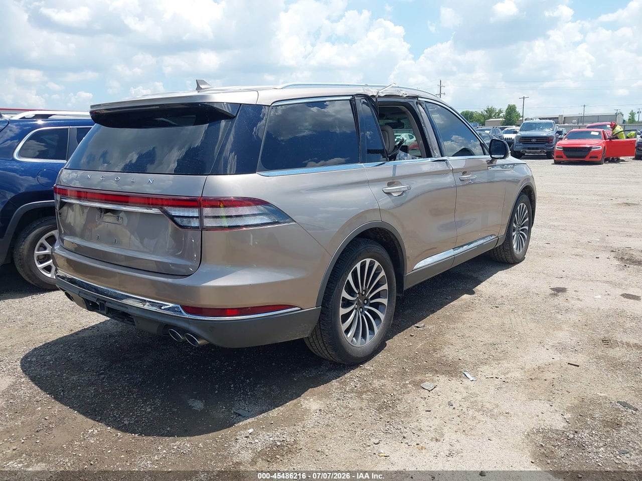 2020 LINCOLN AVIATOR RESERVE · 4/11