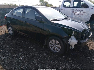 KMHCT4AE2GU****** · 2016 HYUNDAI ACCENT SE