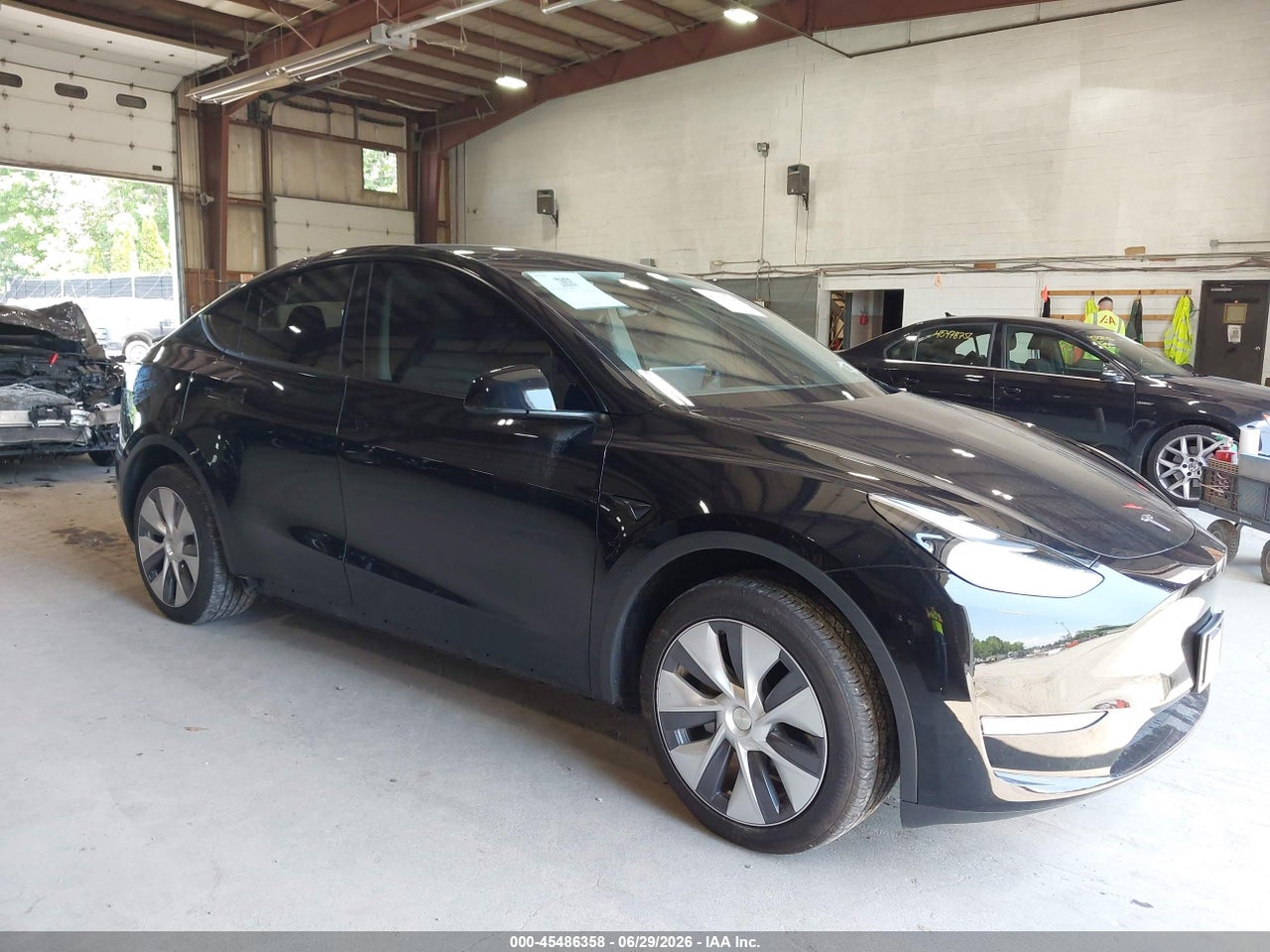 7SAYGDEDXPF****** · 2023 TESLA MODEL Y RWD
