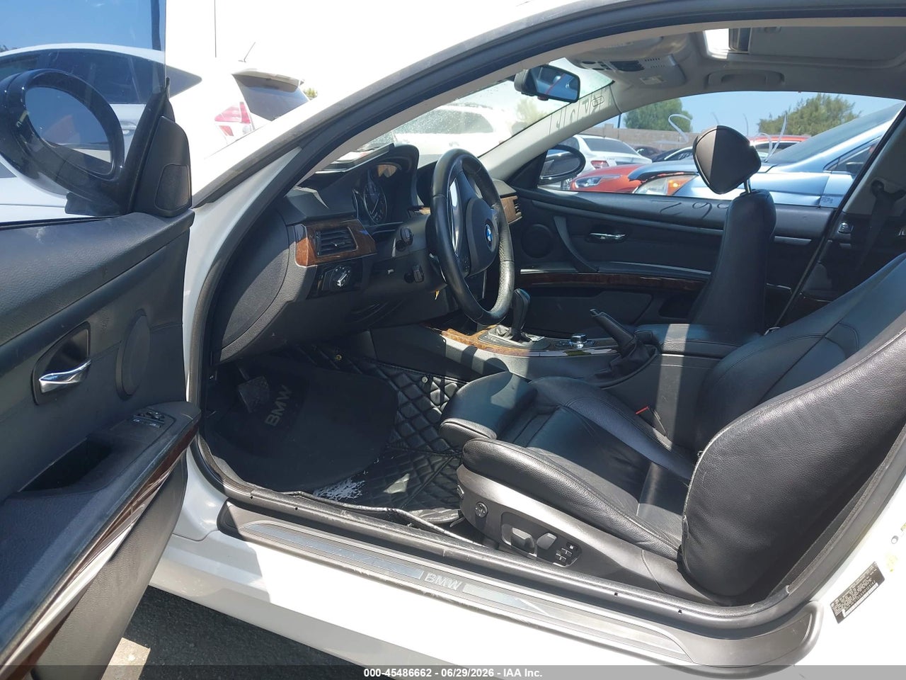 WBAWV13559P****** · 2009 BMW 328I   · 5/11