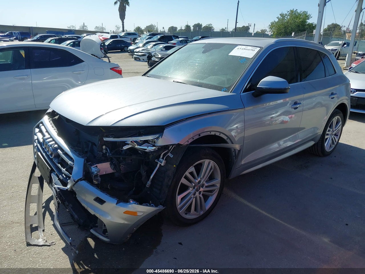 2018 AUDI Q5 2.0T PREMIUM/2.0T TECH PREMIUM · 2/11