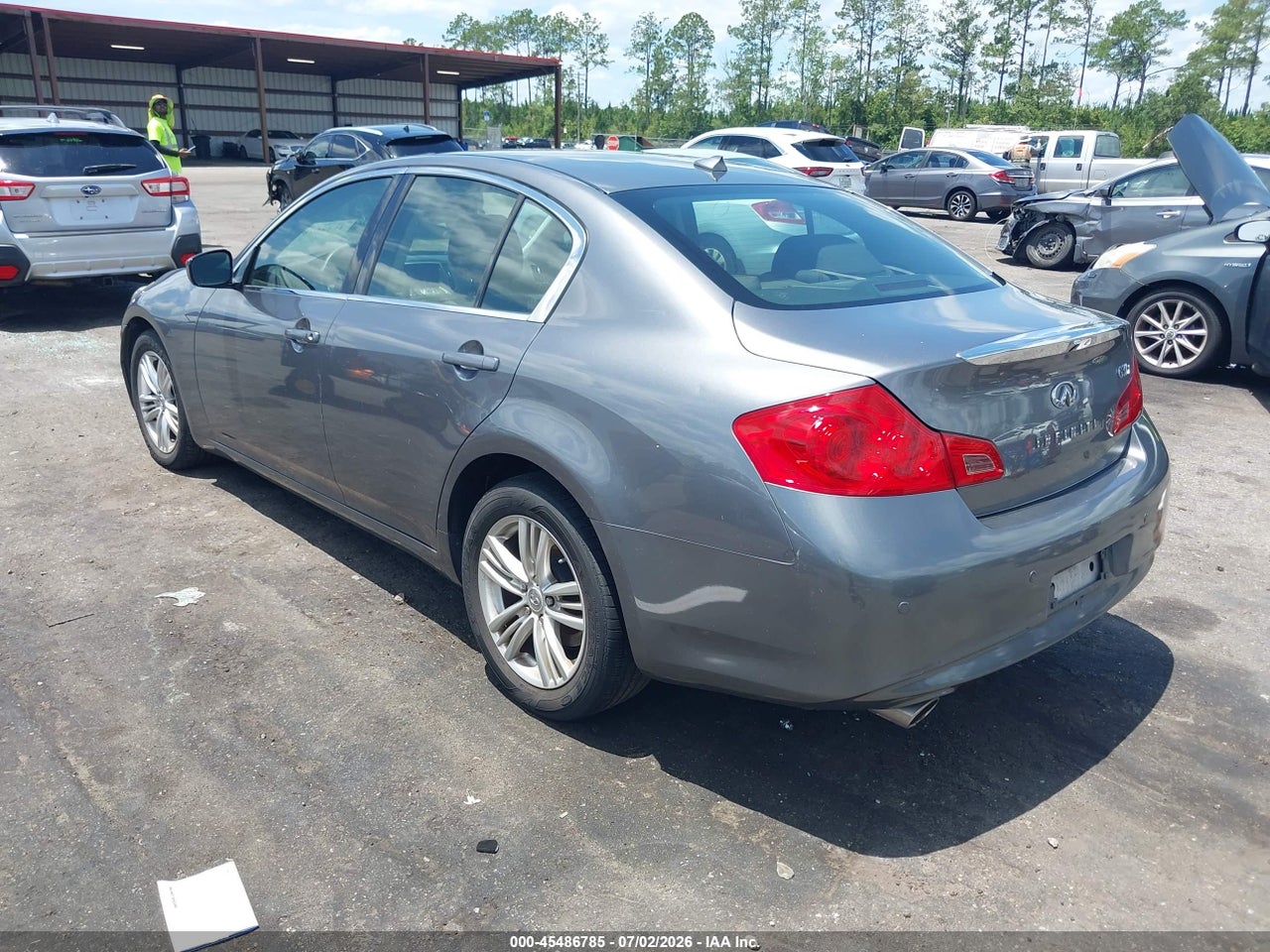 2012 INFINITI G37X   · 3/11