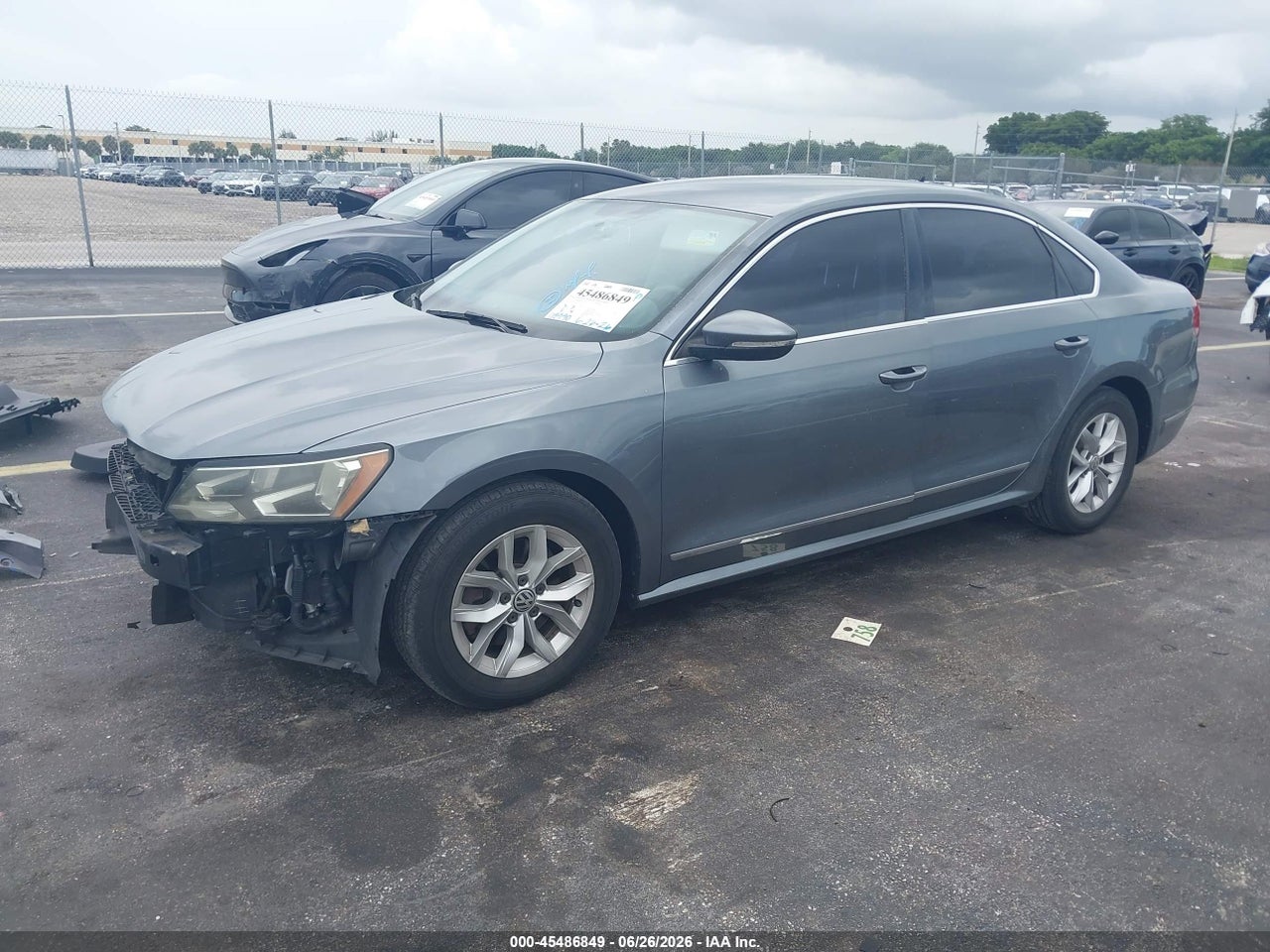 2016 VOLKSWAGEN PASSAT 1.8T S · 2/11