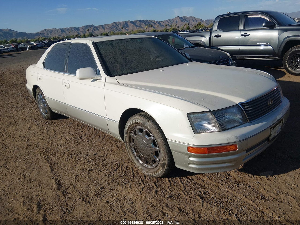 JT8BH22F3T0****** · 1996 LEXUS LS 400