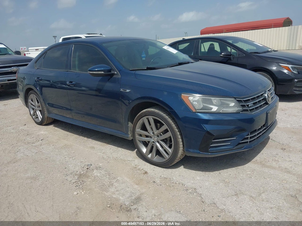 1VWAA7A35JC****** · 2018 VOLKSWAGEN PASSAT 2.0T R-LINE/2.0T S