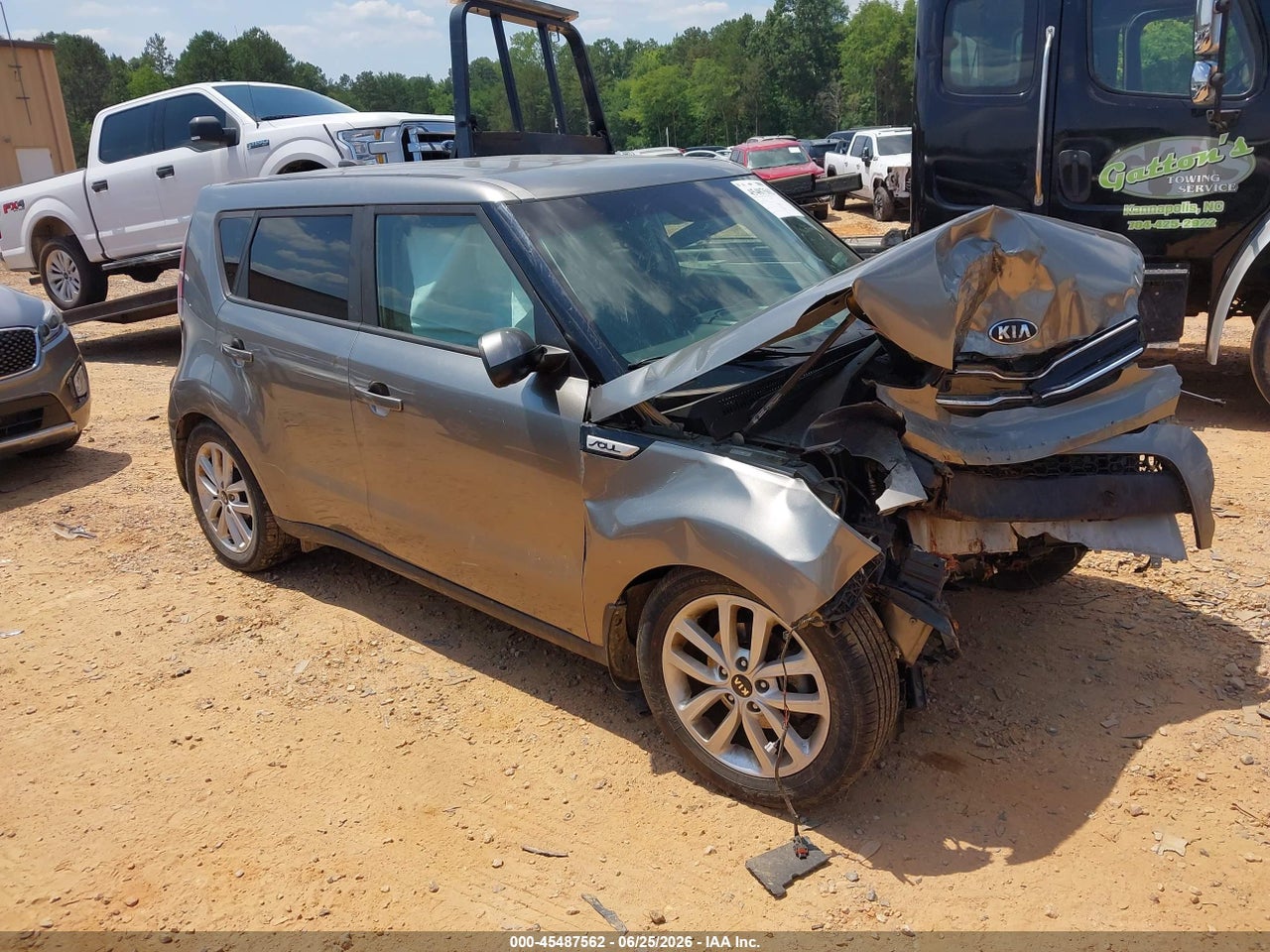 KNDJP3A56K7****** · 2019 KIA SOUL +