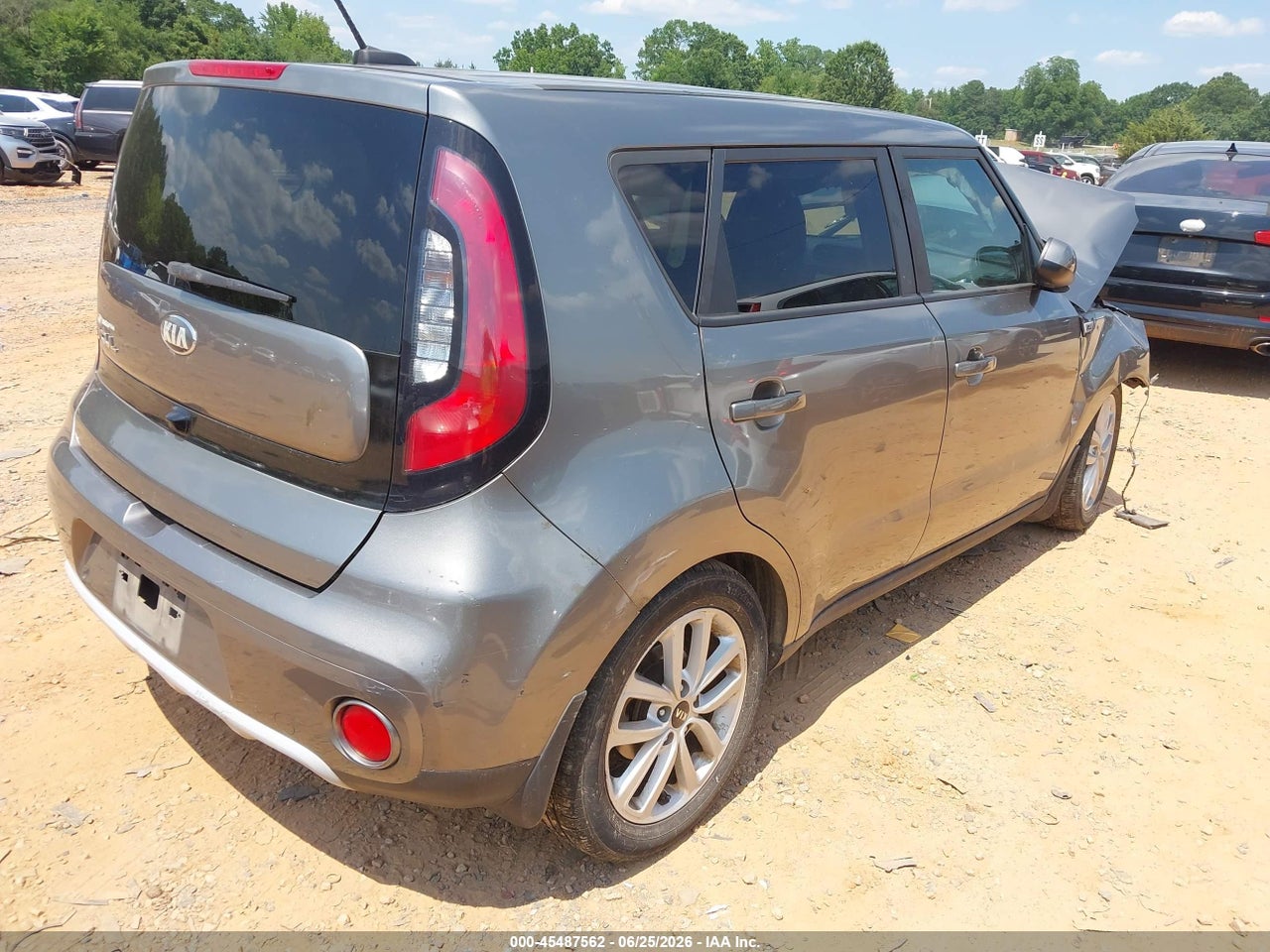 2019 KIA SOUL + · 4/11