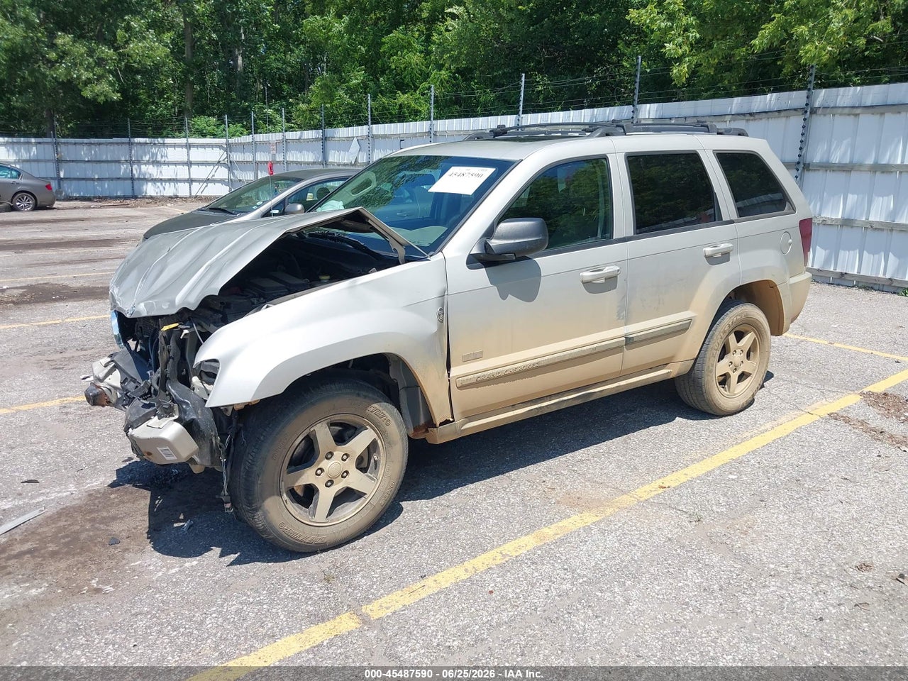2007 JEEP GRAND CHEROKEE LAREDO · 2/11