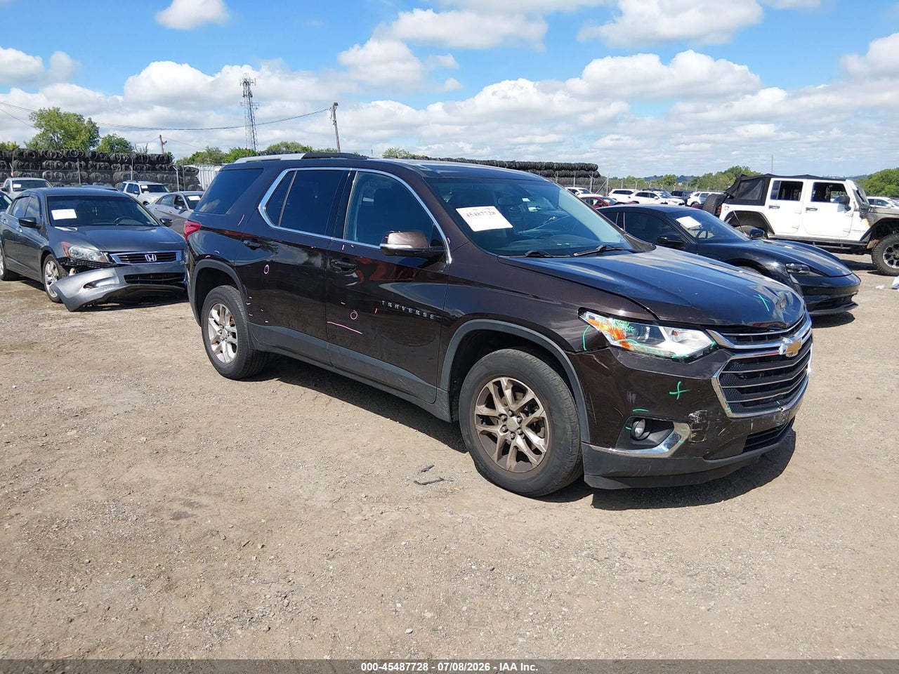 1GNEVGKW2JJ****** · 2018 CHEVROLET TRAVERSE LT CLOTH