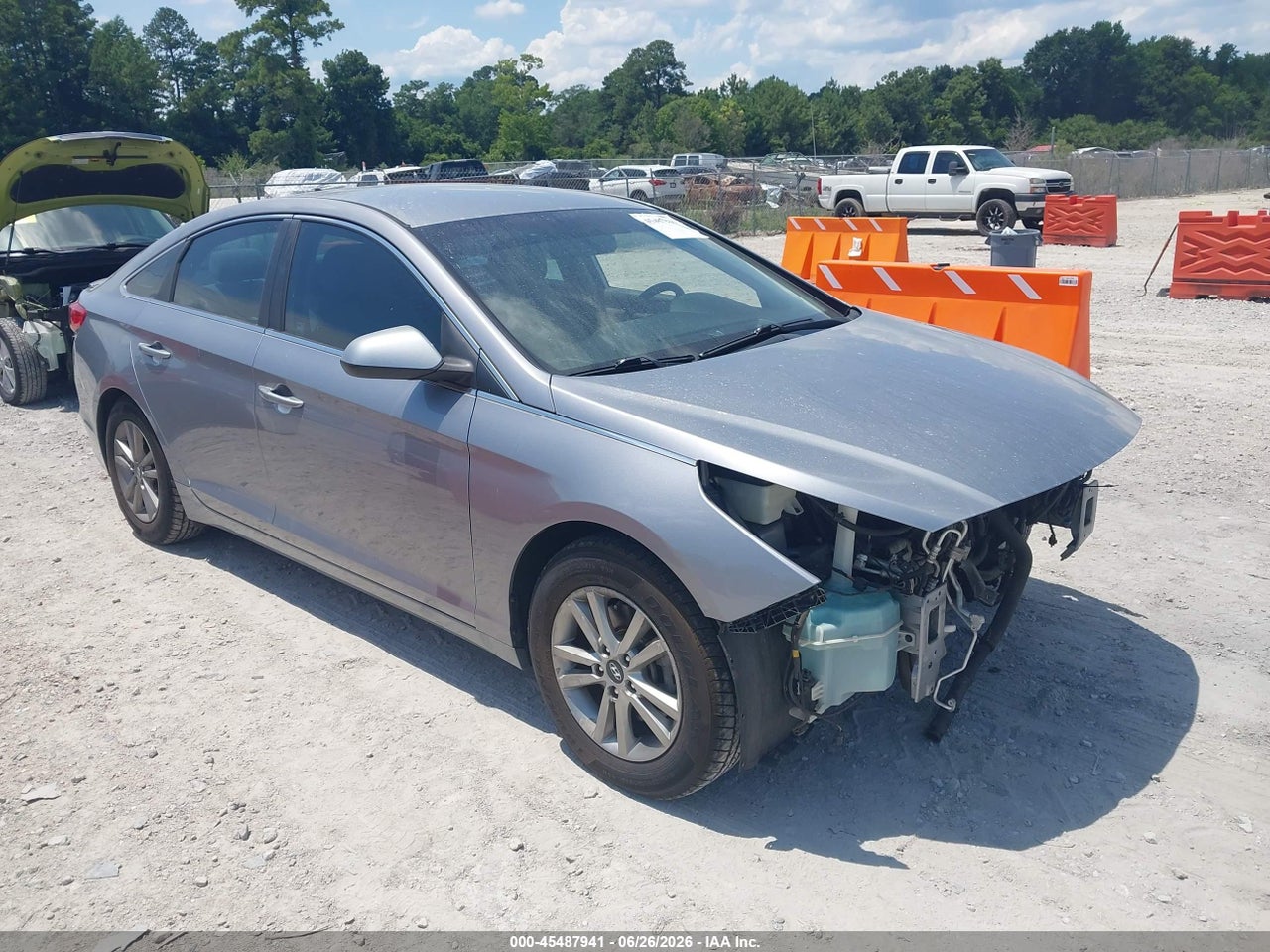 5NPE24AF7FH****** · 2015 HYUNDAI SONATA SE