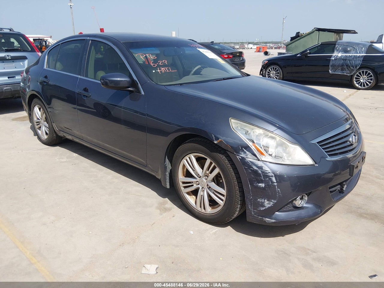 JN1CV6AP7DM****** · 2013 INFINITI G37 JOURNEY