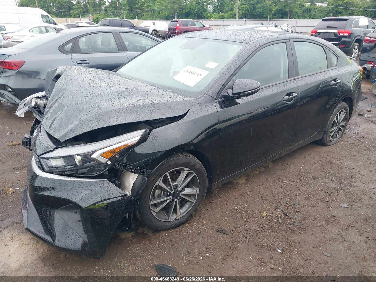 2024 KIA FORTE LXS · 2/11