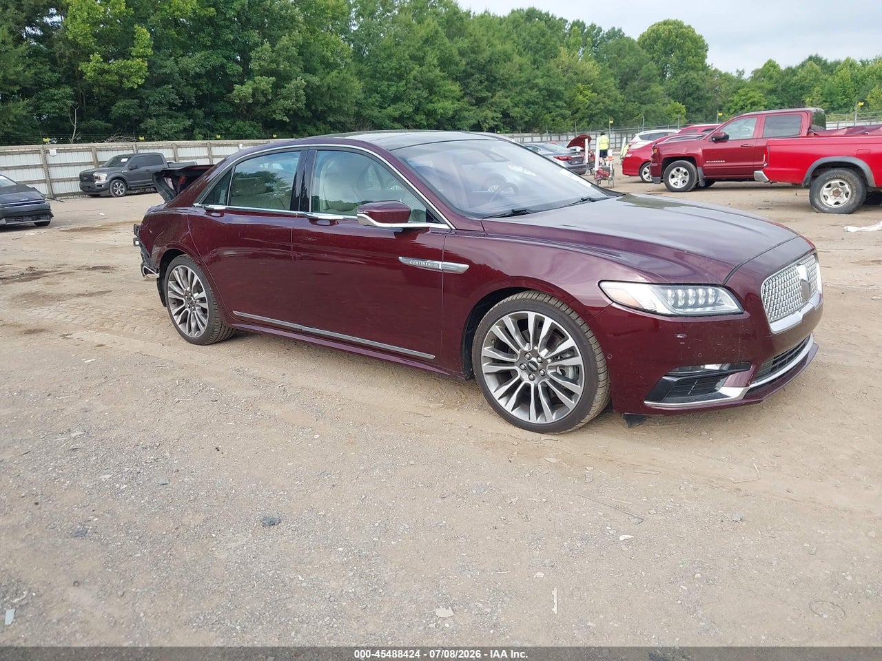 1LN6L9NC2H5****** · 2017 LINCOLN CONTINENTAL RESERVE