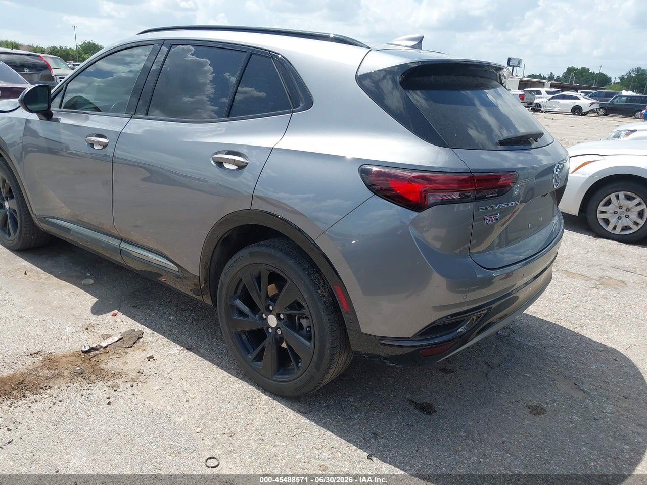 2021 BUICK ENVISION FWD ESSENCE · 3/11