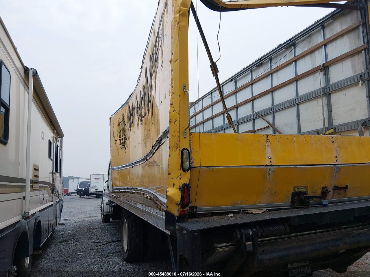 3ALACWFCXJD****** · 2018 FREIGHTLINER M2 106 · 3/10
