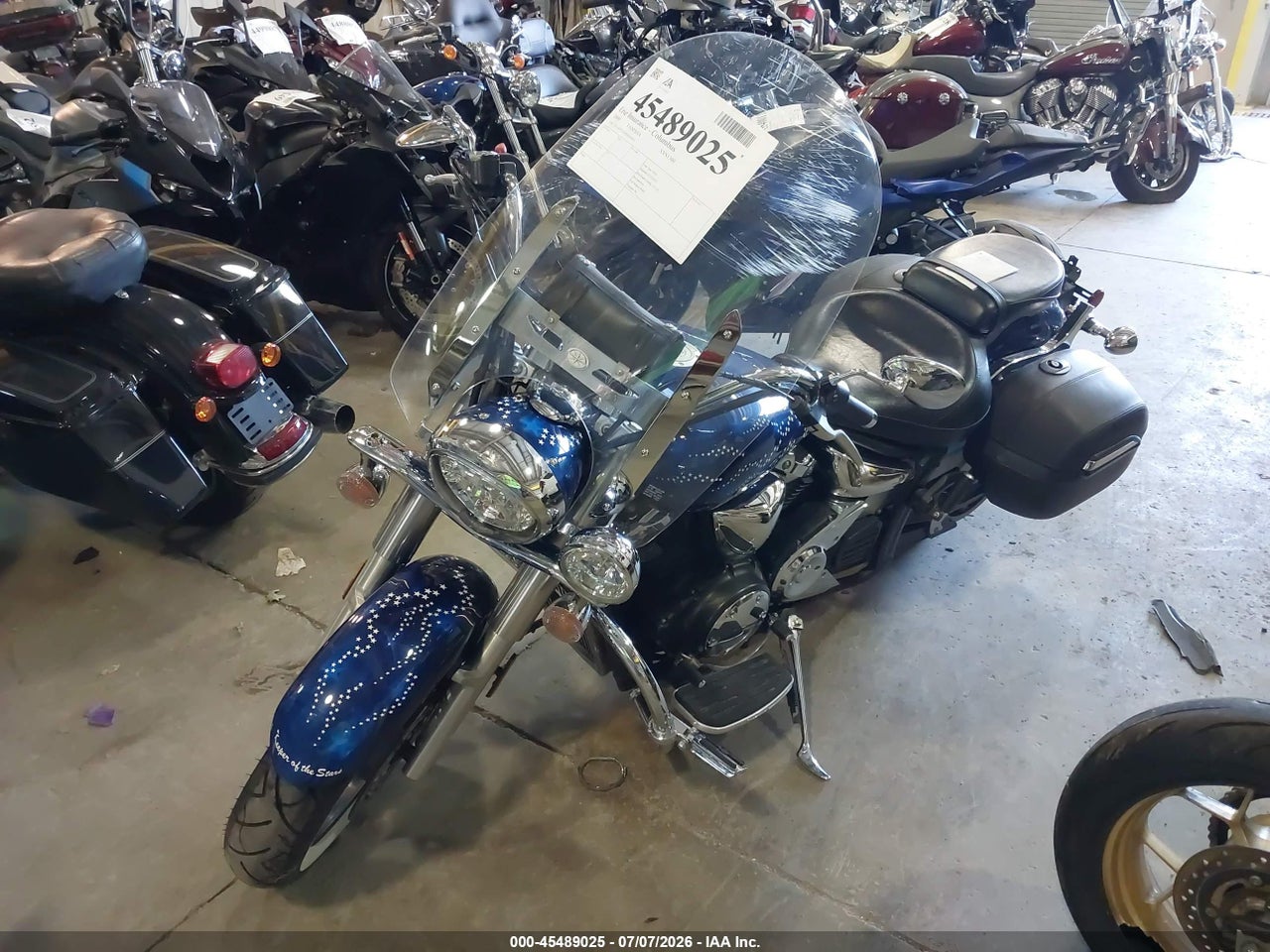2009 YAMAHA XVS1300 CT · 2/11
