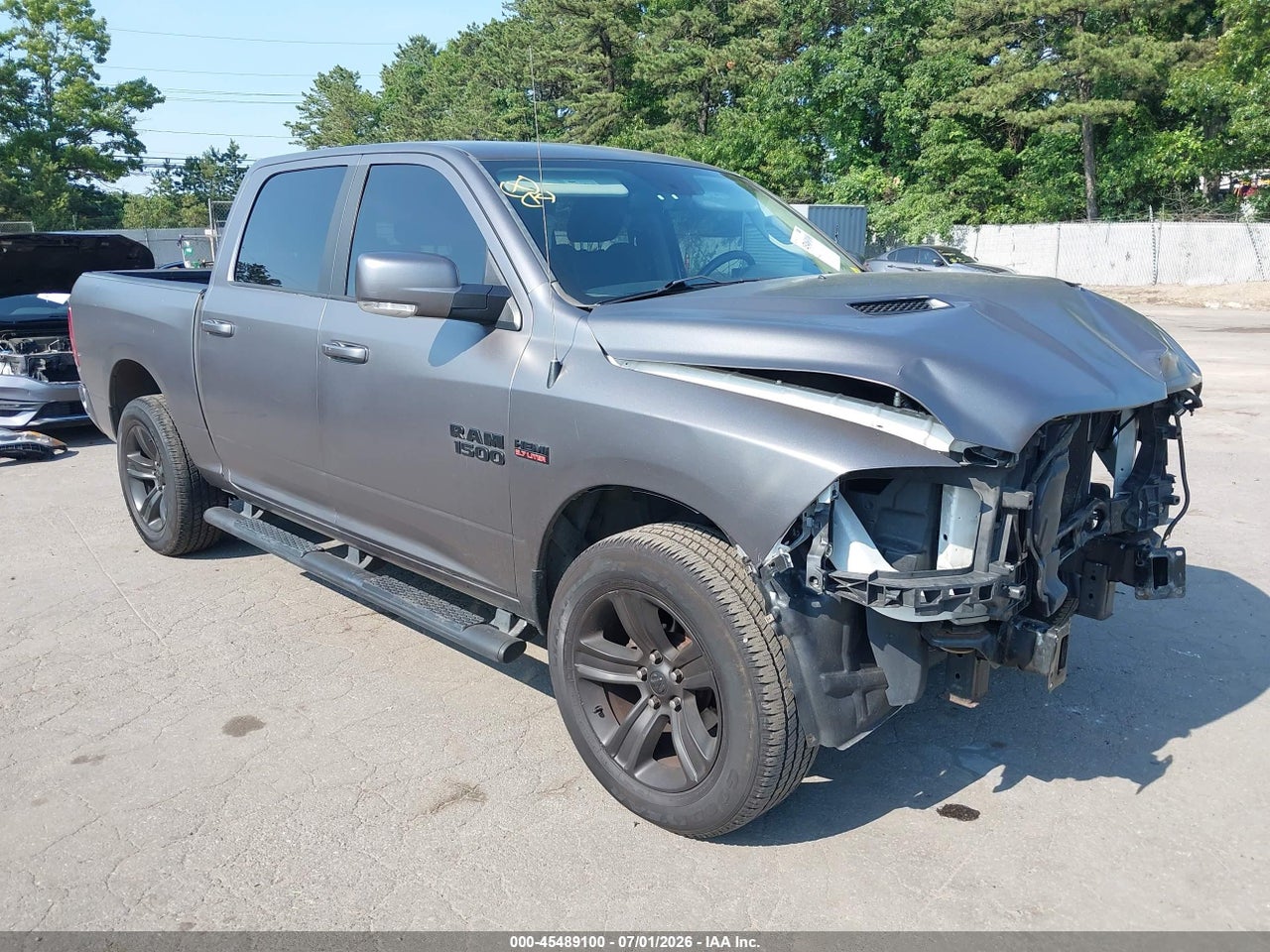 1C6RR7MT2HS****** · 2017 RAM 1500 NIGHT  4X4 5'7 BOX