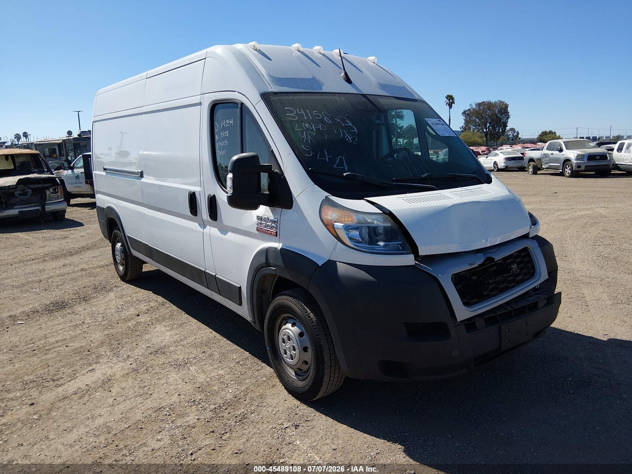 3C6LRVDG9NE****** · 2022 RAM PROMASTER 2500 HIGH ROOF 159 WB