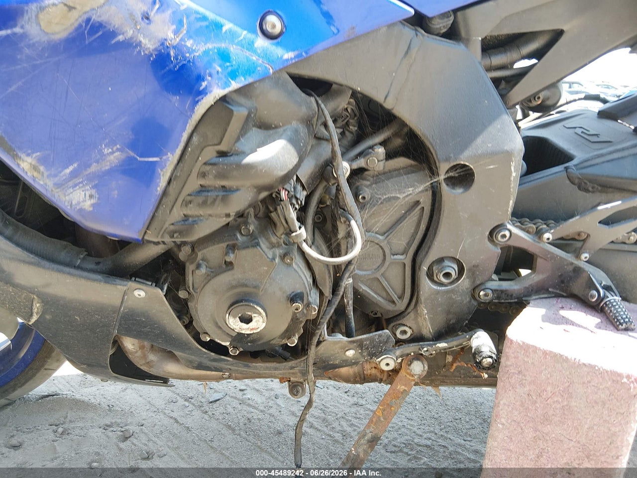 2023 YAMAHA YZFR1   · 9/10