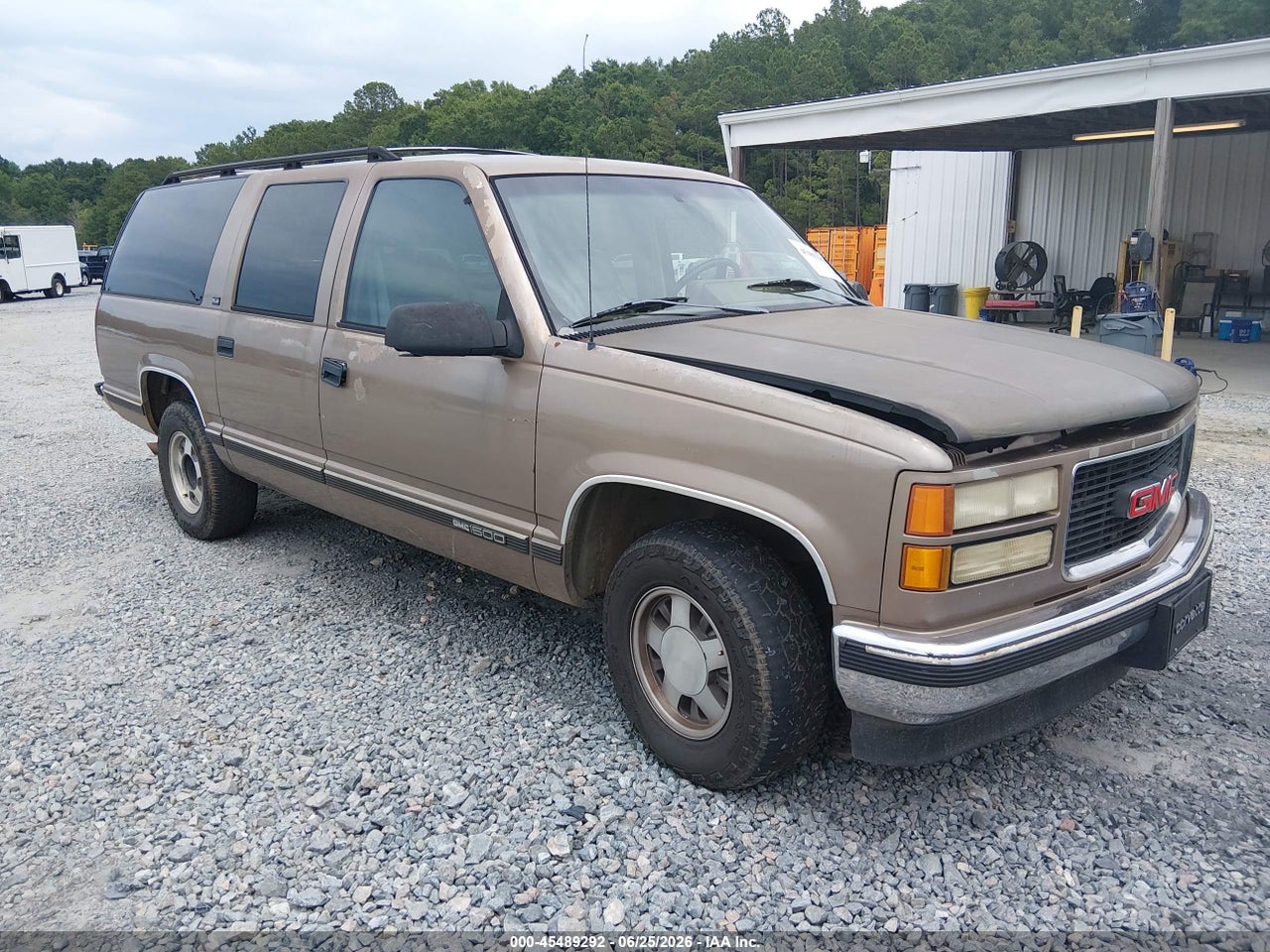 1GKEC16K8RJ****** · 1994 GMC SUBURBAN C1500