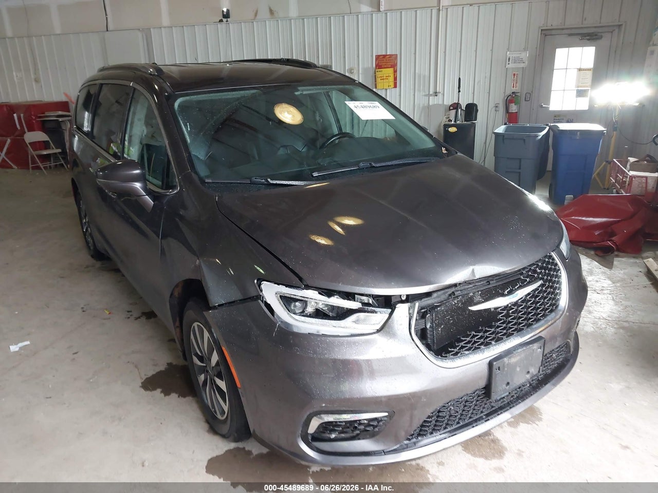 2C4RC1L72MR****** · 2021 CHRYSLER PACIFICA HYBRID TOURING L